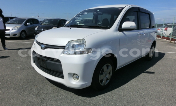 Buy Used Toyota Sienta White Car in Windhoek in Namibia Buy Used Toyota Sienta White Car in Windhoek in Namibia