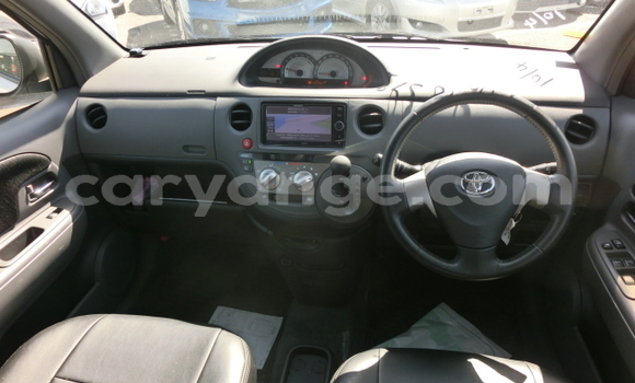 Buy Used Toyota Sienta White Car in Windhoek in Namibia Buy Used Toyota Sienta White Car in Windhoek in Namibia