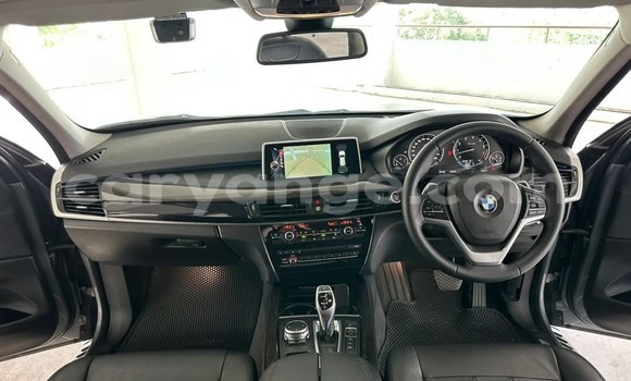 Acheter Occasion Voiture BMW X5 Gris à Windhoek, Namibie Acheter Occasion Voiture BMW X5 Gris à Windhoek, Namibie