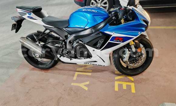 Buy Used Suzuki GSX–R Blue Bike in Windhoek in Namibia Buy Used Suzuki GSX–R Blue Bike in Windhoek in Namibia
