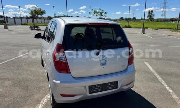 Acheter Occasion Voiture Hyundai I20 Gris à Gobabis, Omaheke Acheter Occasion Voiture Hyundai I20 Gris à Gobabis, Omaheke