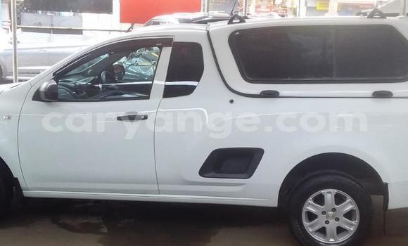 Buy Used Chevlolet Spin White Car in Gobabis in Omaheke Buy Used Chevlolet Spin White Car in Gobabis in Omaheke