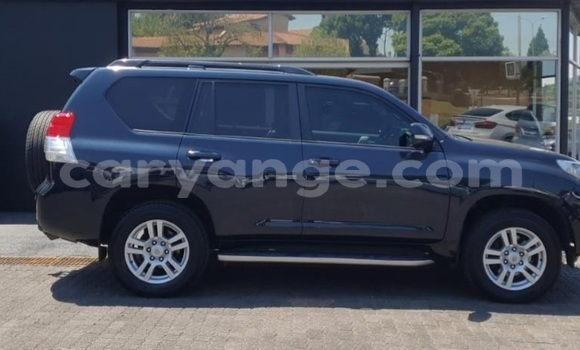 Acheter Occasion Voiture Toyota Land Cruiser Prado Noir à Gobabis, Omaheke Acheter Occasion Voiture Toyota Land Cruiser Prado Noir à Gobabis, Omaheke