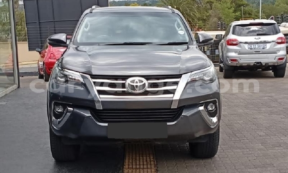 Buy Used Toyota Fortuner Silver Car in Gobabis in Omaheke Buy Used Toyota Fortuner Silver Car in Gobabis in Omaheke