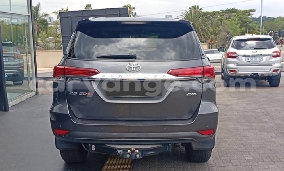 Buy Used Toyota Fortuner Silver Car in Gobabis in Omaheke Buy Used Toyota Fortuner Silver Car in Gobabis in Omaheke