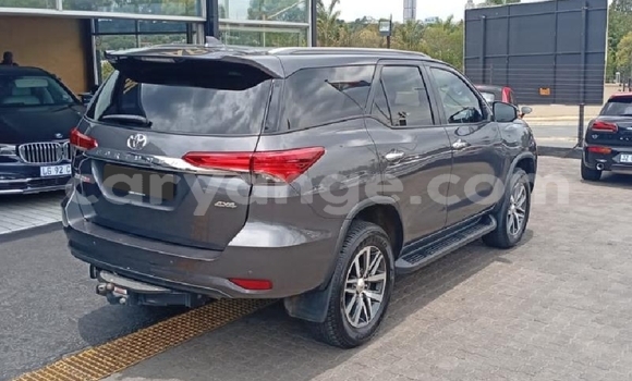 Buy Used Toyota Fortuner Silver Car in Gobabis in Omaheke Buy Used Toyota Fortuner Silver Car in Gobabis in Omaheke