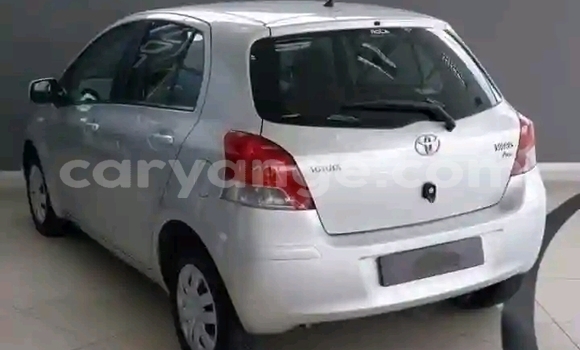 Acheter Occasion Voiture Toyota Yaris Gris à Gobabis, Omaheke Acheter Occasion Voiture Toyota Yaris Gris à Gobabis, Omaheke