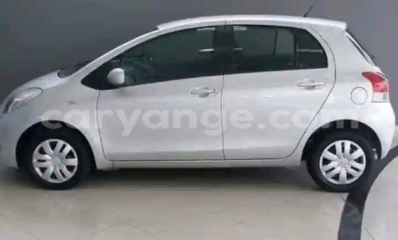 Acheter Occasion Voiture Toyota Yaris Gris à Gobabis, Omaheke Acheter Occasion Voiture Toyota Yaris Gris à Gobabis, Omaheke