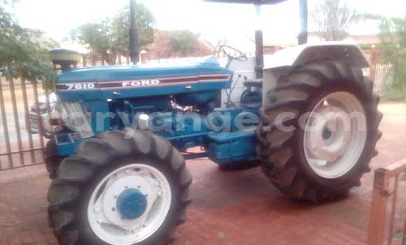 Buy Used Ford AEV AMBULANCE Blue Truck in Okahandja in Namibia Buy Used Ford AEV AMBULANCE Blue Truck in Okahandja in Namibia