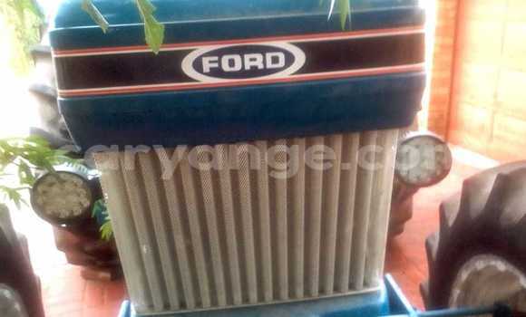 Buy Used Ford AEV AMBULANCE Blue Truck in Okahandja in Namibia Buy Used Ford AEV AMBULANCE Blue Truck in Okahandja in Namibia