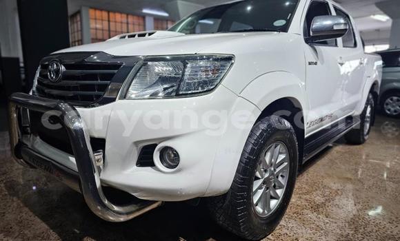 Buy Used Toyota Hilux White Car in Windhoek in Namibia Buy Used Toyota Hilux White Car in Windhoek in Namibia