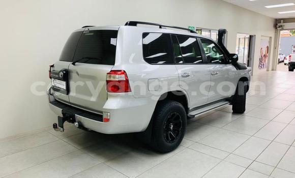 Buy Used Toyota Land Cruiser Prado White Car in Windhoek in Namibia Buy Used Toyota Land Cruiser Prado White Car in Windhoek in Namibia
