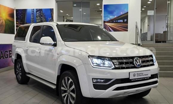 Buy Used Volkswagen Amarok White Car in Windhoek in Namibia Buy Used Volkswagen Amarok White Car in Windhoek in Namibia