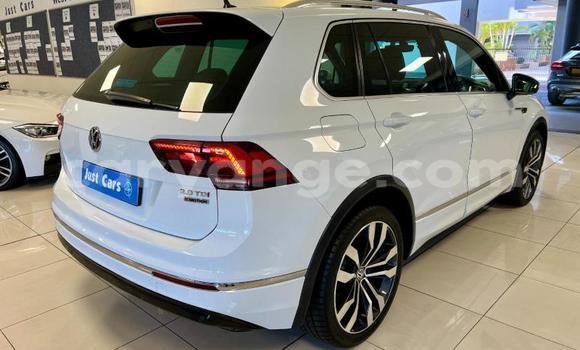 Buy Used Volkswagen Amarok White Car in Windhoek in Namibia Buy Used Volkswagen Amarok White Car in Windhoek in Namibia