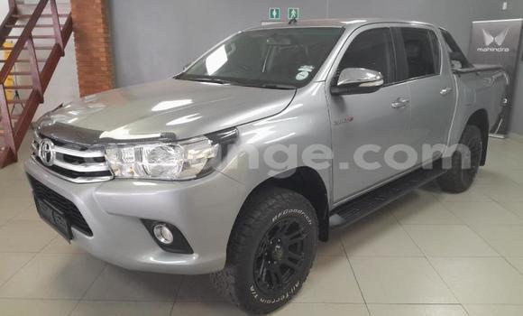 Buy Used Toyota Hilux Silver Car in Windhoek in Namibia