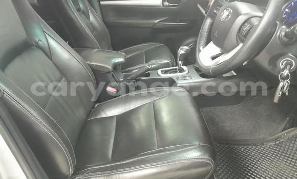 Buy Used Toyota Hilux Silver Car in Windhoek in Namibia Buy Used Toyota Hilux Silver Car in Windhoek in Namibia