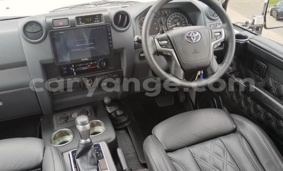 Buy Used Toyota Land Cruiser Beige Car in Windhoek in Namibia Buy Used Toyota Land Cruiser Beige Car in Windhoek in Namibia
