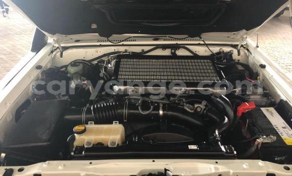 Buy Used Toyota Land Cruiser White Car in Windhoek in Namibia Buy Used Toyota Land Cruiser White Car in Windhoek in Namibia