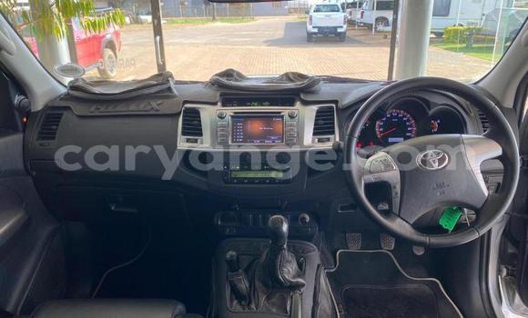 Buy Used Toyota Hilux Silver Car in Windhoek in Namibia Buy Used Toyota Hilux Silver Car in Windhoek in Namibia