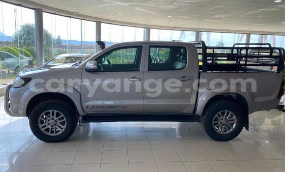Buy Used Toyota Hilux Silver Car in Windhoek in Namibia Buy Used Toyota Hilux Silver Car in Windhoek in Namibia