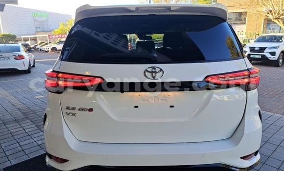 Buy Used Toyota Fortuner White Car in Windhoek in Namibia Buy Used Toyota Fortuner White Car in Windhoek in Namibia