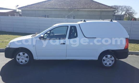 Buy Used Nissan NP 300 White Car in Windhoek in Namibia Buy Used Nissan NP 300 White Car in Windhoek in Namibia
