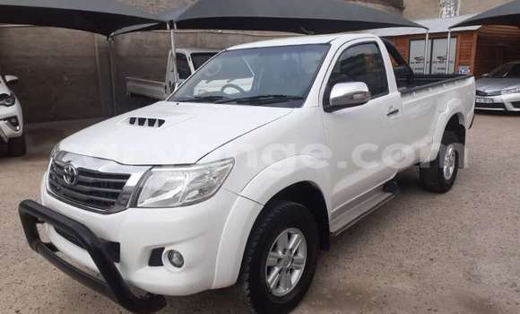 Buy Used Toyota Hilux White Car in Windhoek in Namibia Buy Used Toyota Hilux White Car in Windhoek in Namibia