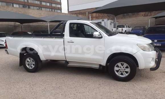 Buy Used Toyota Hilux White Car in Windhoek in Namibia Buy Used Toyota Hilux White Car in Windhoek in Namibia