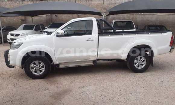 Buy Used Toyota Hilux White Car in Windhoek in Namibia Buy Used Toyota Hilux White Car in Windhoek in Namibia