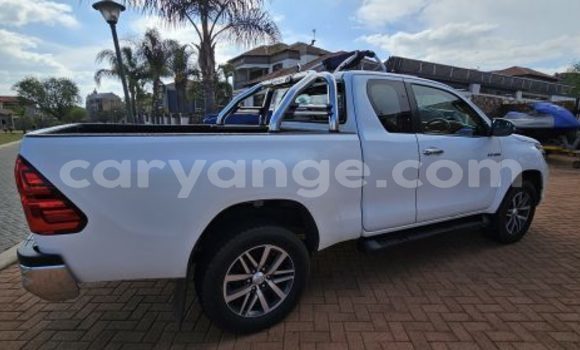 Buy Used Toyota Hilux White Car in Windhoek in Namibia Buy Used Toyota Hilux White Car in Windhoek in Namibia