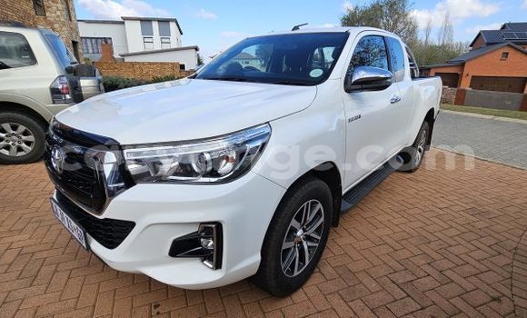 Buy Used Toyota Hilux White Car in Windhoek in Namibia Buy Used Toyota Hilux White Car in Windhoek in Namibia