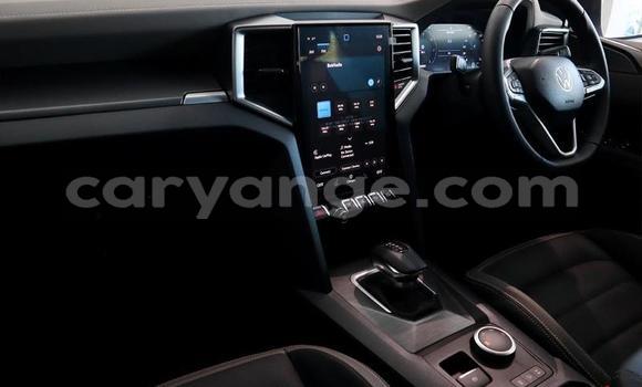 Buy Used Volkswagen Amarok Silver Car in Windhoek in Namibia Buy Used Volkswagen Amarok Silver Car in Windhoek in Namibia