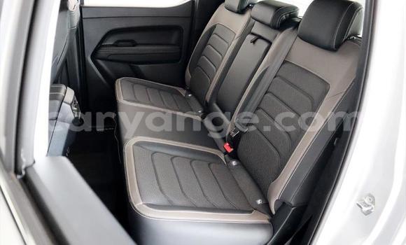 Buy Used Volkswagen Amarok Silver Car in Windhoek in Namibia Buy Used Volkswagen Amarok Silver Car in Windhoek in Namibia