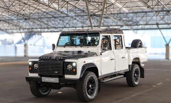 Buy Used Land Rover Defender White Car in Windhoek in Namibia