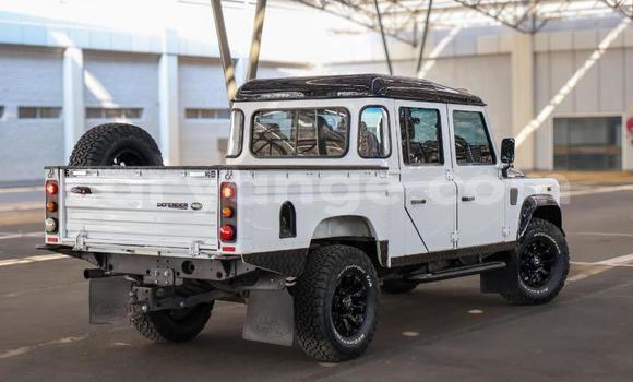 Buy Used Land Rover Defender White Car in Windhoek in Namibia Buy Used Land Rover Defender White Car in Windhoek in Namibia