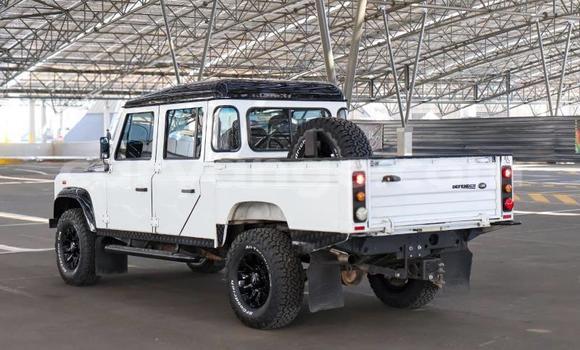 Buy Used Land Rover Defender White Car in Windhoek in Namibia Buy Used Land Rover Defender White Car in Windhoek in Namibia