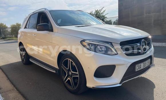 Acheter Occasion Voiture Mercedes-Benz GLE Blanc à Gobabis, Omaheke Acheter Occasion Voiture Mercedes-Benz GLE Blanc à Gobabis, Omaheke