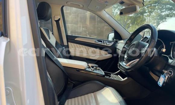 Acheter Occasion Voiture Mercedes-Benz GLE Blanc à Gobabis, Omaheke Acheter Occasion Voiture Mercedes-Benz GLE Blanc à Gobabis, Omaheke