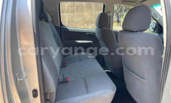 Buy Used Toyota Hilux Silver Car in Gobabis in Omaheke Buy Used Toyota Hilux Silver Car in Gobabis in Omaheke