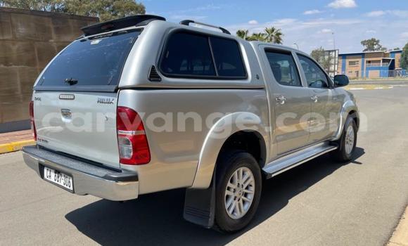 Buy Used Toyota Hilux Silver Car in Gobabis in Omaheke Buy Used Toyota Hilux Silver Car in Gobabis in Omaheke