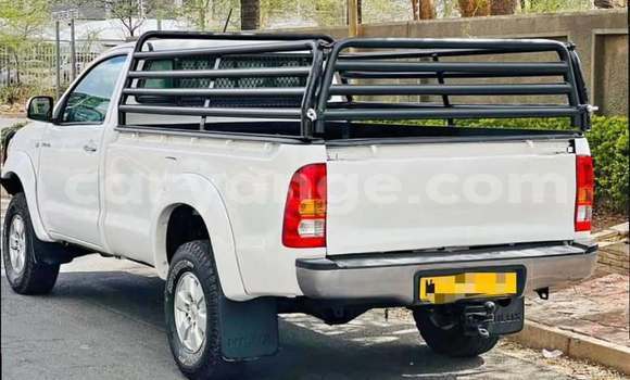 Buy Used Toyota Hilux White Car in Import - Dubai in Namibia Buy Used Toyota Hilux White Car in Import - Dubai in Namibia
