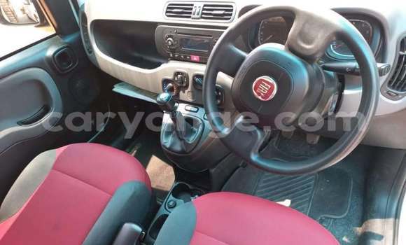 Buy Used Fiat Panda White Car in Henties Bay in Erongo Buy Used Fiat Panda White Car in Henties Bay in Erongo