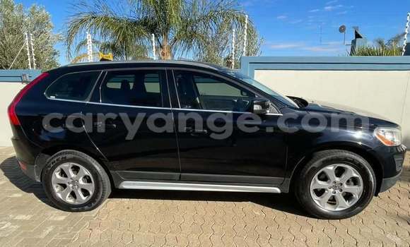 Acheter Occasion Voiture Volvo XC40 Noir à Henties Bay, Erongo Acheter Occasion Voiture Volvo XC40 Noir à Henties Bay, Erongo