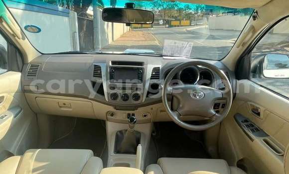 Acheter Occasion Voiture Toyota Hilux Blanc à Henties Bay, Erongo Acheter Occasion Voiture Toyota Hilux Blanc à Henties Bay, Erongo