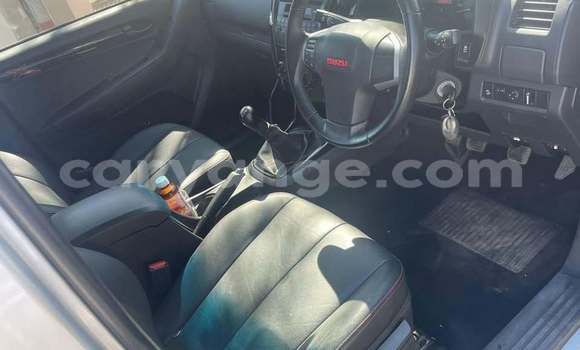 Buy Used Isuzu MU-X Other Car in Import - Dubai in Namibia Buy Used Isuzu MU-X Other Car in Import - Dubai in Namibia