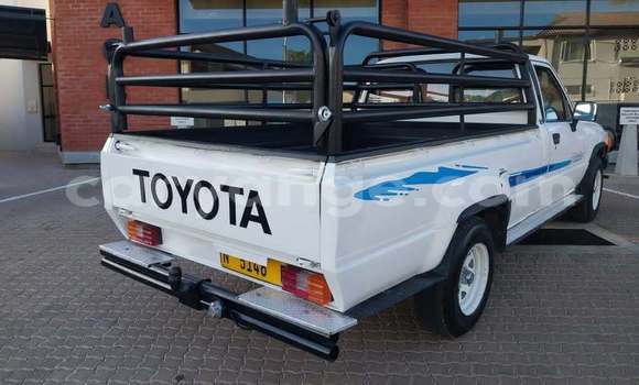 Buy Used Toyota Hilux White Car in Windhoek in Namibia Buy Used Toyota Hilux White Car in Windhoek in Namibia