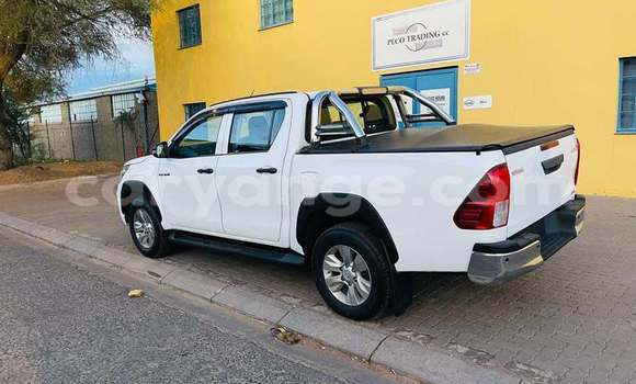 Buy Used Toyota Hilux White Car in Henties Bay in Erongo Buy Used Toyota Hilux White Car in Henties Bay in Erongo