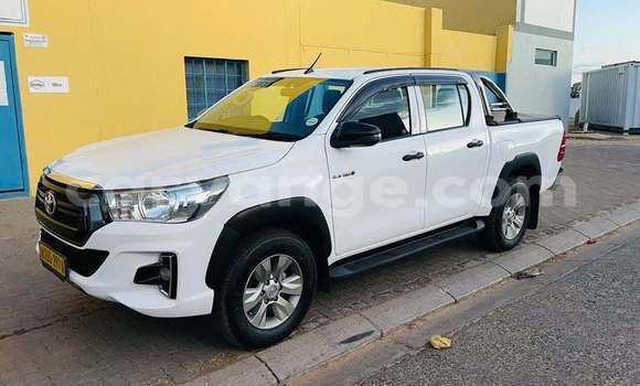 Buy Used Toyota Hilux White Car in Henties Bay in Erongo Buy Used Toyota Hilux White Car in Henties Bay in Erongo