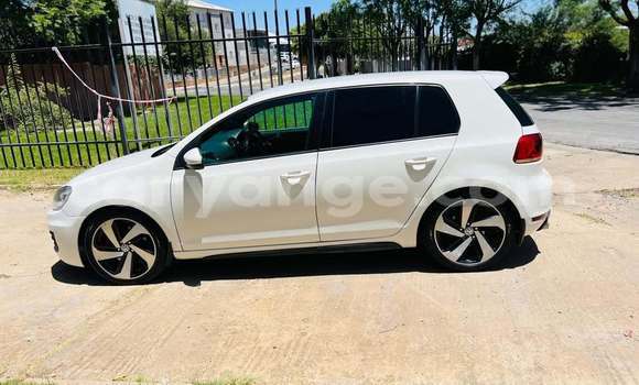 Buy Used Volkswagen Golf White Car in Windhoek in Namibia Buy Used Volkswagen Golf White Car in Windhoek in Namibia