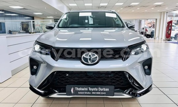 Buy Used Toyota Fortuner Silver Car in Windhoek in Namibia Buy Used Toyota Fortuner Silver Car in Windhoek in Namibia